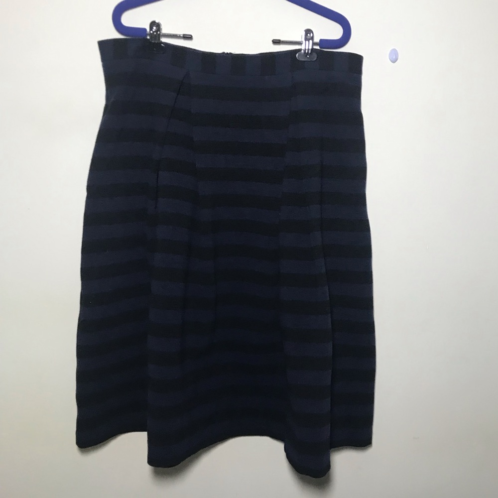 Boden midi skirt striped 12 blue black pleated